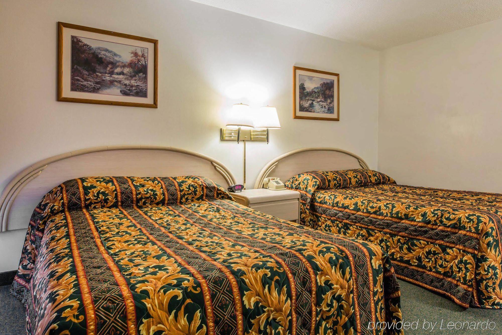 Laguna Inn Юрика Екстер'єр фото